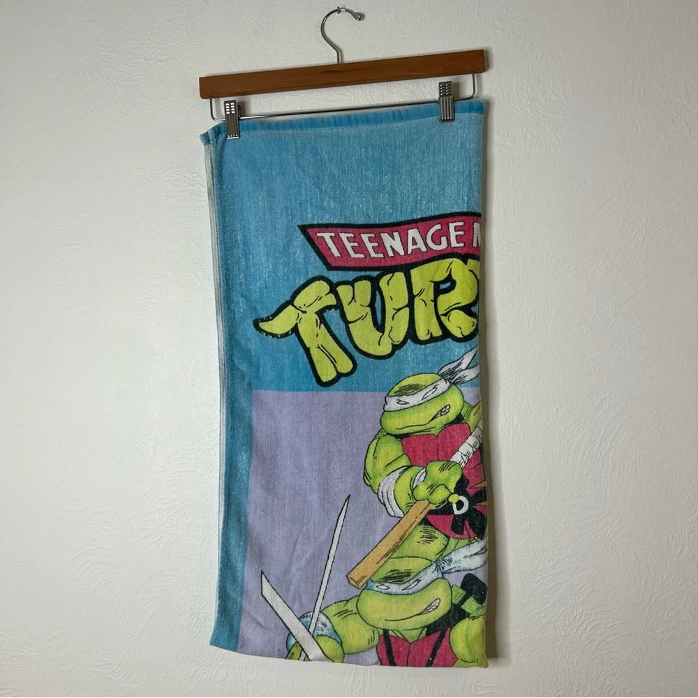 Vintage 1988 Teenage Mutant Ninja Turtles Beach Towel